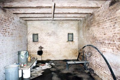 Click to enlarge Betchworth Mobilisation Centre: The lamp recesses here are in the rear wall.