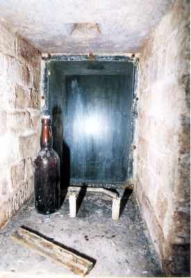 Click to enlarge Betchworth Mobilisation Centre: The lamp recesses.