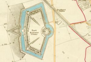 Fort Rowner with the Garrison Church to the right
