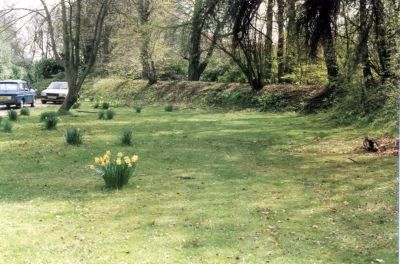 Click to enlarge Woldingham Mobilisation Centre earth bank