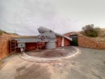 Australia: Adelaide: Fort Glanville: 10inch RML on Armstrong Protected Barbette mounting