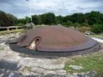 Fort Loncin: Central Massif - Destroyed 15cm turret