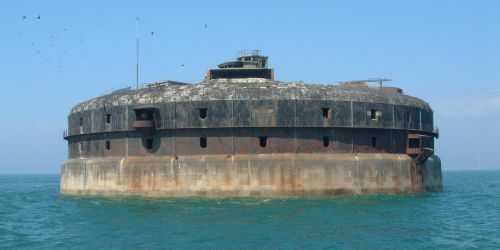 Horse Sand Fort