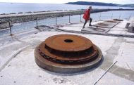 Plymouth Breakwater later gun mounting on roof