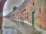 Fort Brockhurst 2013: South shoulder magazine with officers' casemates