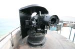 Calshot Castle: 4-inch 26cwt Q.F.on Vavasseur Mounting fitted to  12pdr 12cwt emplacement (ex-H.M.S. Gannet)