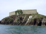 Thorn Island: 