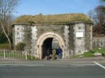 Woodlands Fort: Entrance and guard house from outside